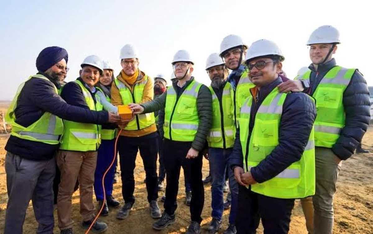 नोएडा एयरपोर्ट के टर्मिनल बिल्डिंग की नींव का काम पूरा